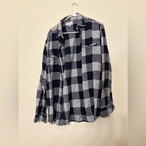 Men flannel Blue and Gray Plaid Button-Up Shirt size large